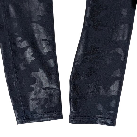 Spanx Medium Black Camo High Waist Ankle Cropped Leggings - Picture 7 of 9